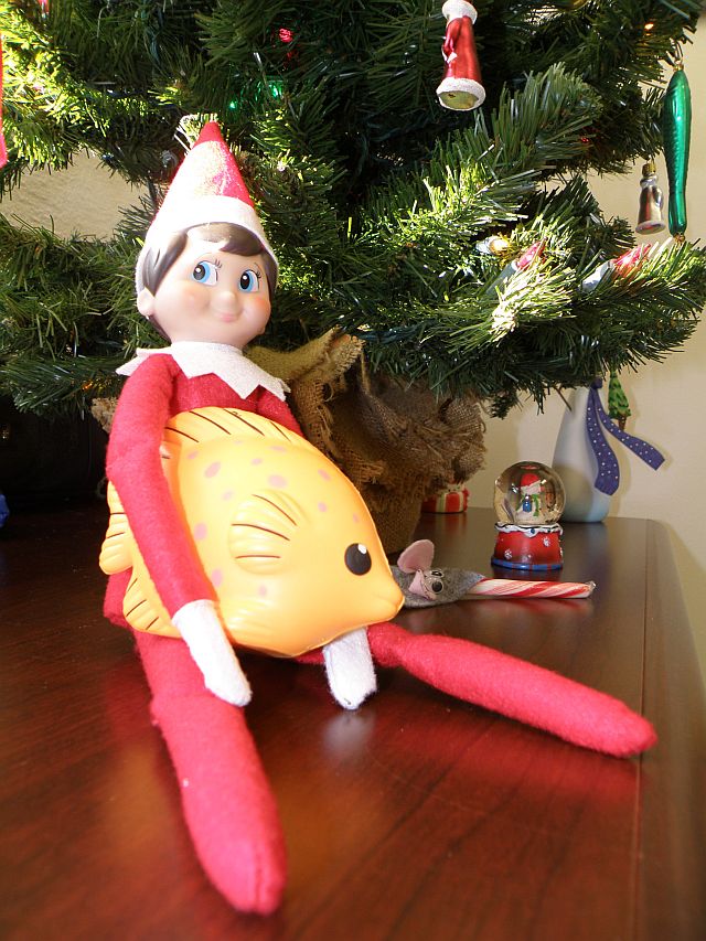 Elf with fish.jpg